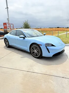 2022 Porsche Taycan