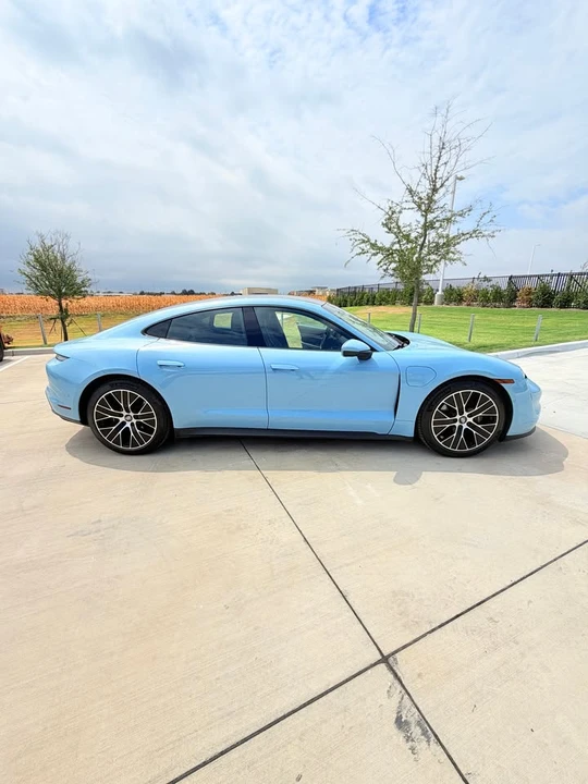 2022 Porsche Taycan - Image 2 of 12