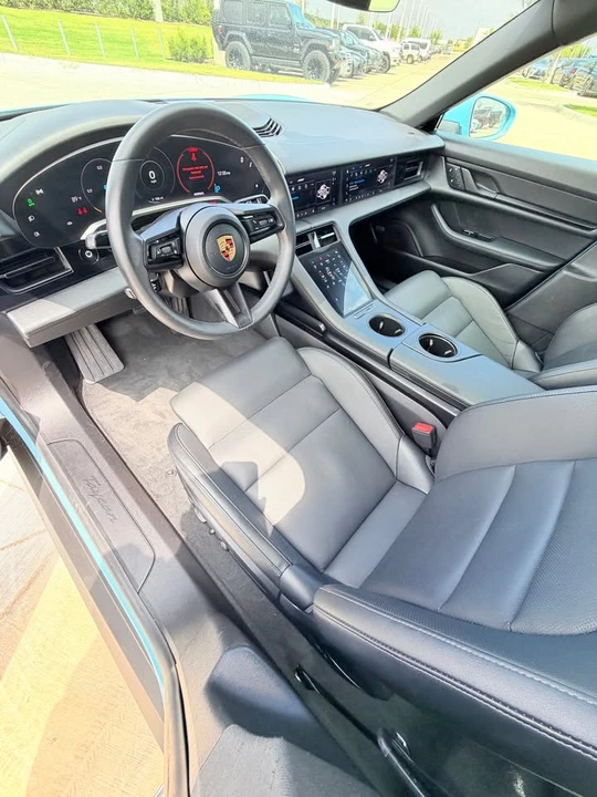 2022 Porsche Taycan - Image 6 of 12
