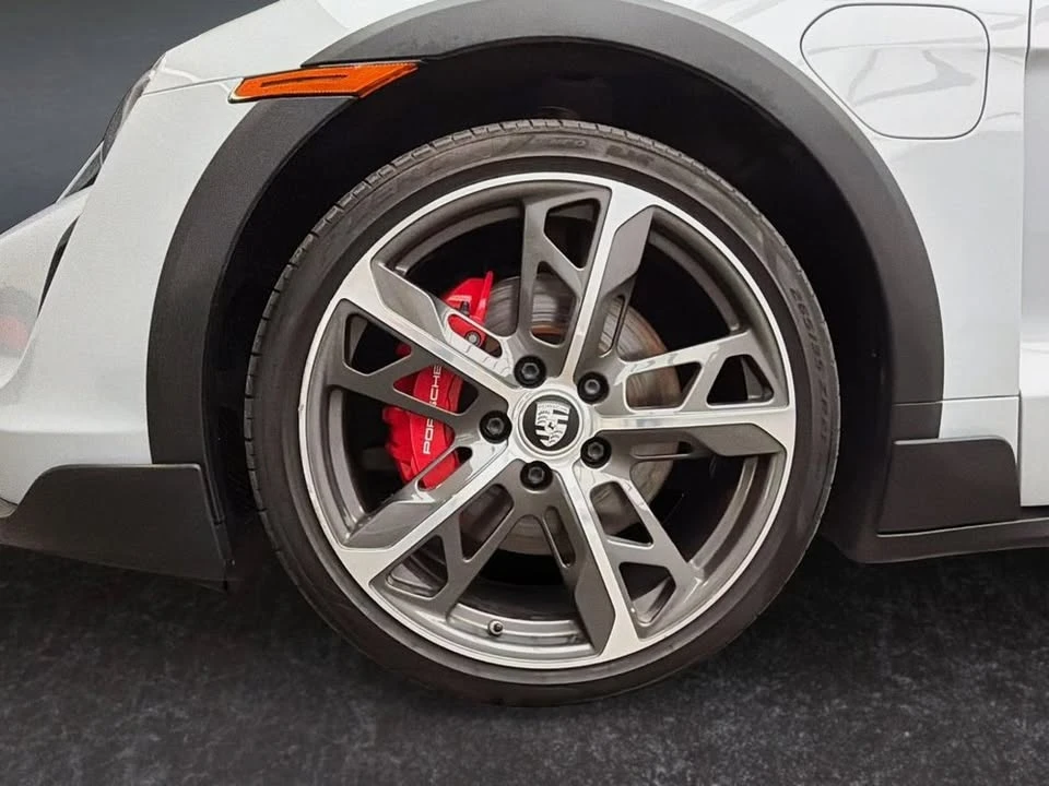 2022 Porsche Taycan - Image 8 of 8