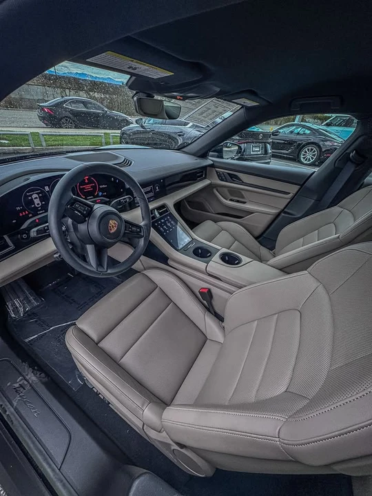 2022 Porsche Taycan - Image 5 of 6
