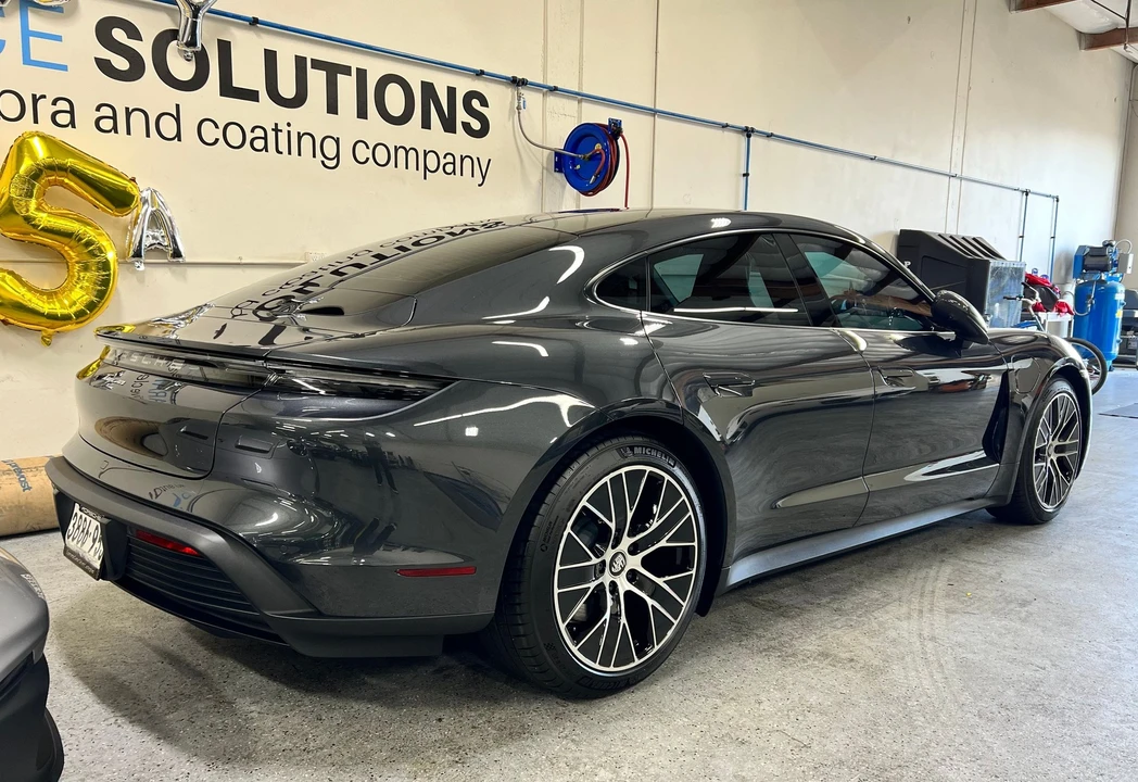 2022 Porsche Taycan - Image 2 of 10