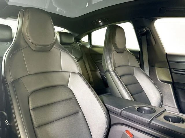 2022 Porsche Taycan - Image 18 of 20