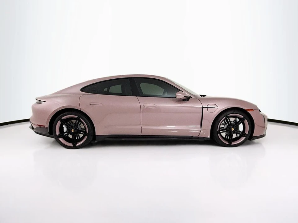 2022 Porsche Taycan - Image 8 of 12