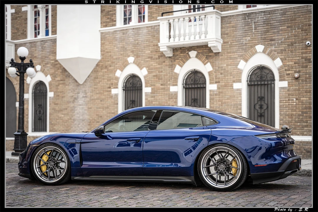 2022 Porsche Taycan Turbo S - Image 4 of 31