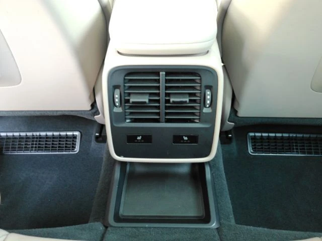 2022 Porsche Taycan - Image 28 of 31