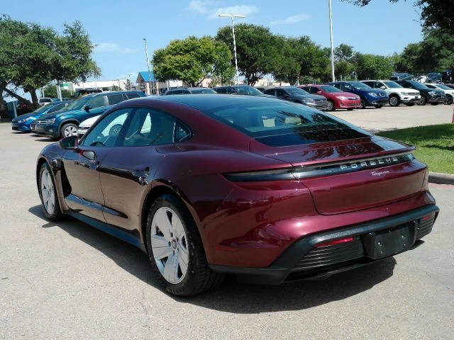 2022 Porsche Taycan - Image 10 of 31