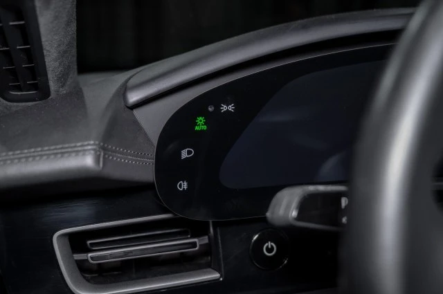 2022 Porsche Cayman - Image 18 of 20
