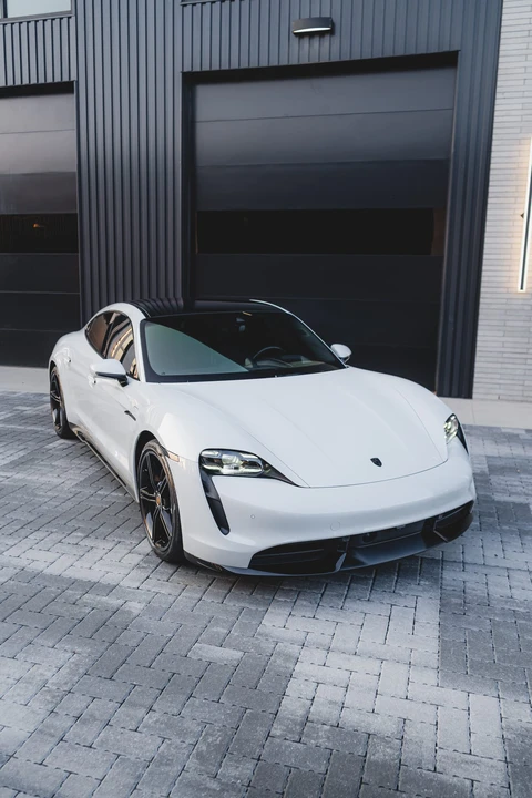 2022 Porsche Taycan Turbo S - Image 5 of 31