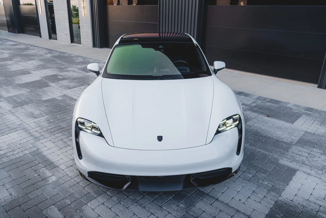 2022 Porsche Taycan Turbo S - Image 7 of 31