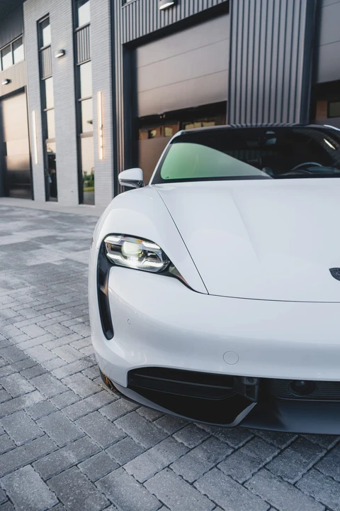 2022 Porsche Taycan Turbo S - Image 17 of 31