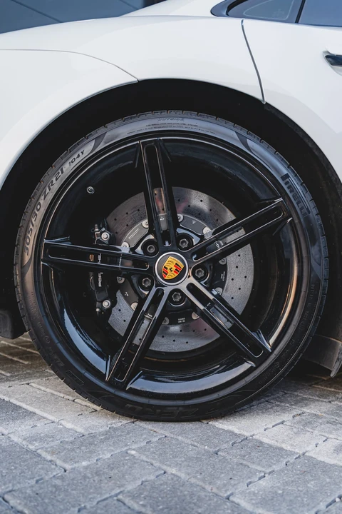 2022 Porsche Taycan Turbo S - Image 29 of 31
