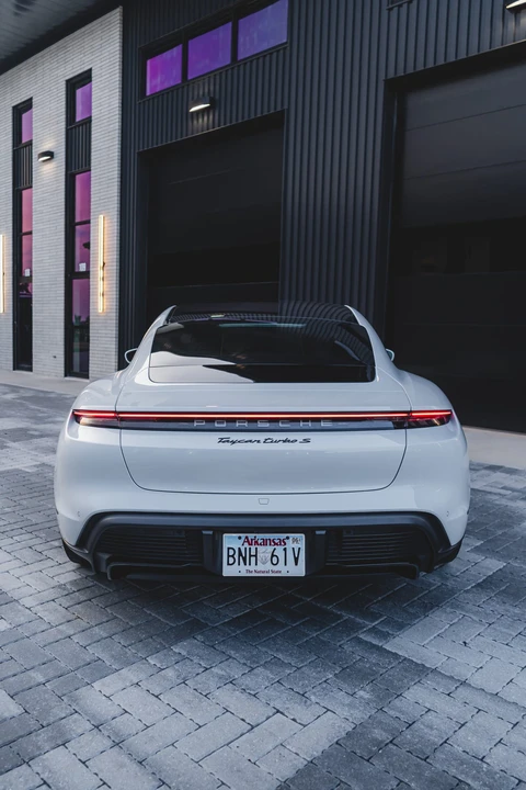 2022 Porsche Taycan Turbo S - Image 12 of 31