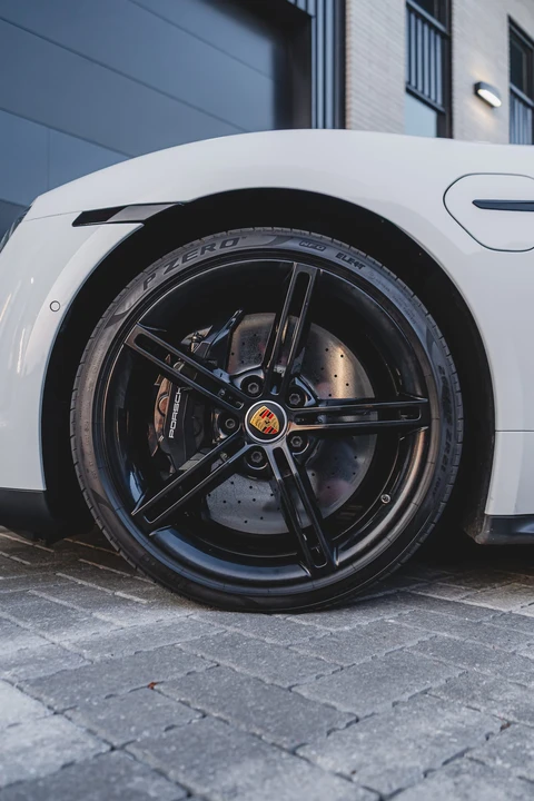2022 Porsche Taycan Turbo S - Image 30 of 31