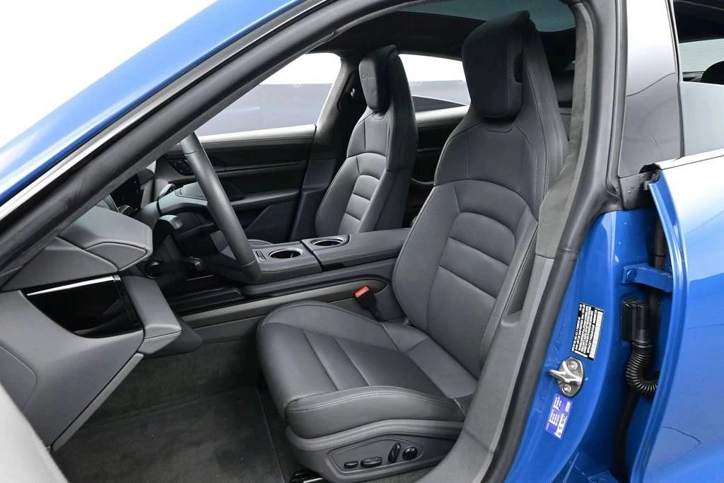 2022 Porsche Taycan Turbo S - Image 5 of 5