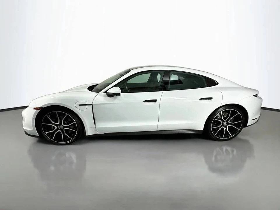 2022 Porsche Taycan - Image 2 of 5