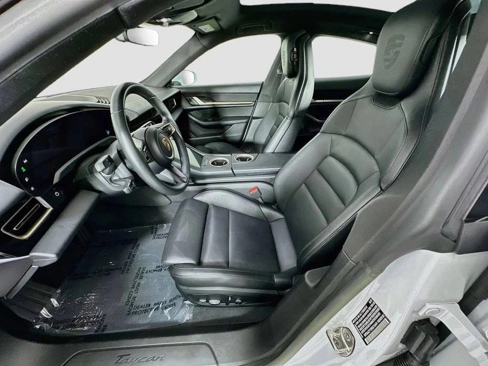 2022 Porsche Taycan - Image 5 of 5
