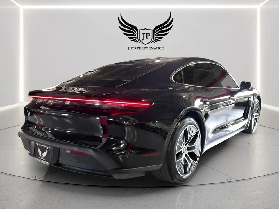 2022 Porsche Taycan - Image 6 of 19