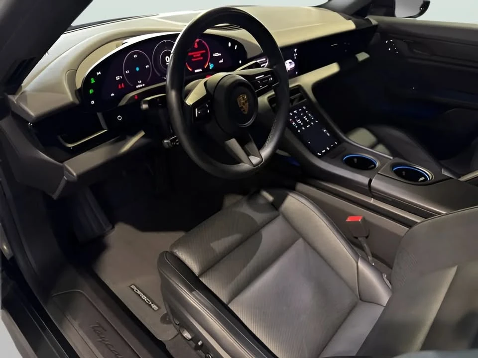2022 Porsche Taycan - Image 9 of 19