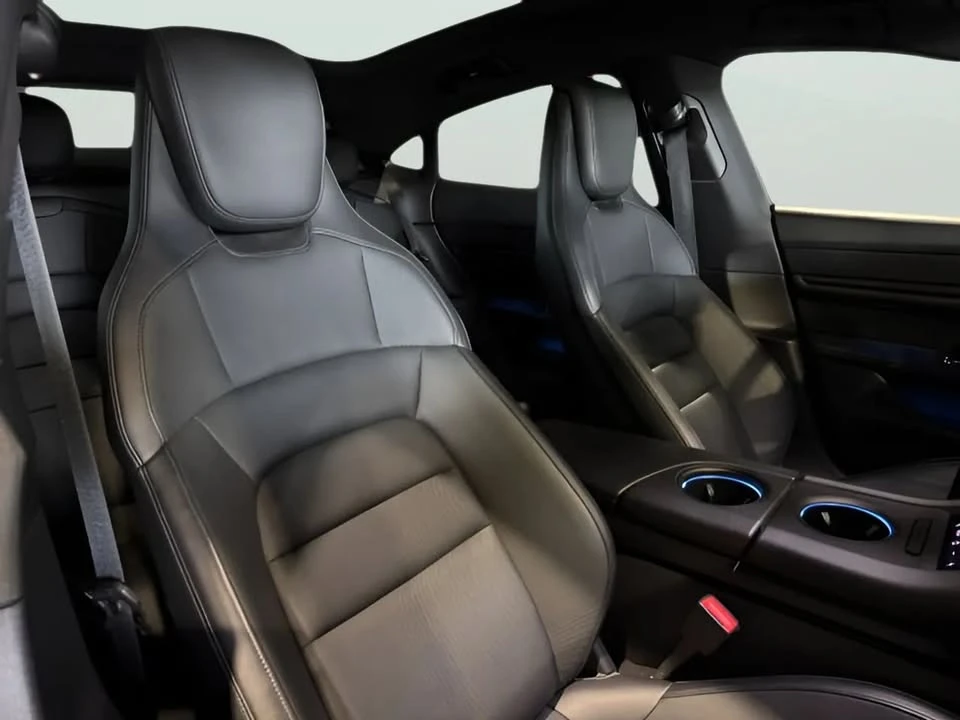 2022 Porsche Taycan - Image 14 of 19