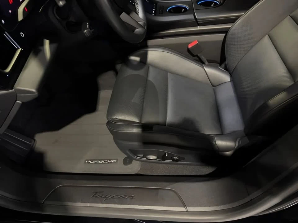 2022 Porsche Taycan - Image 12 of 19