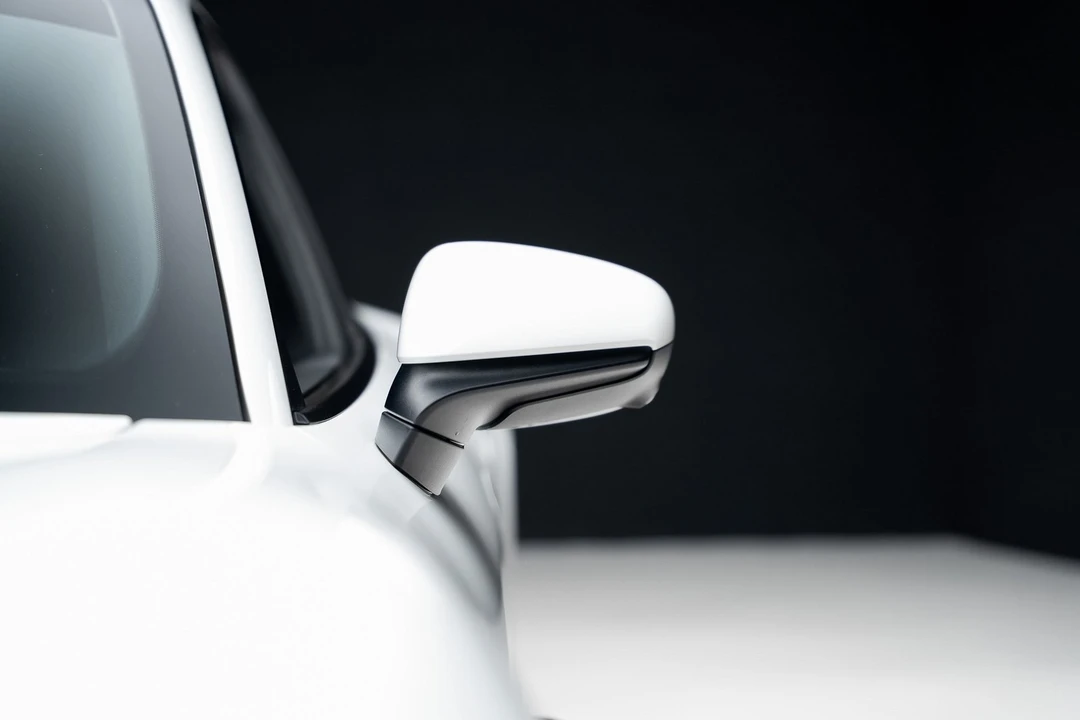 2022 Porsche Taycan - Image 14 of 21