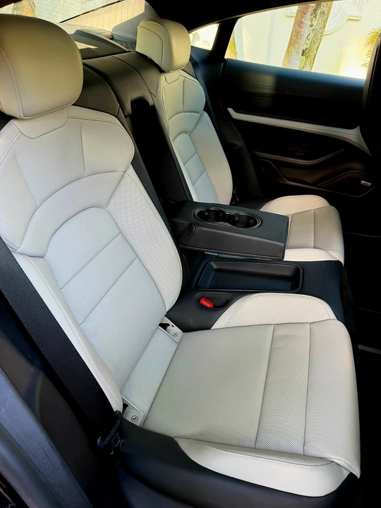 2022 Porsche Taycan - Image 15 of 23