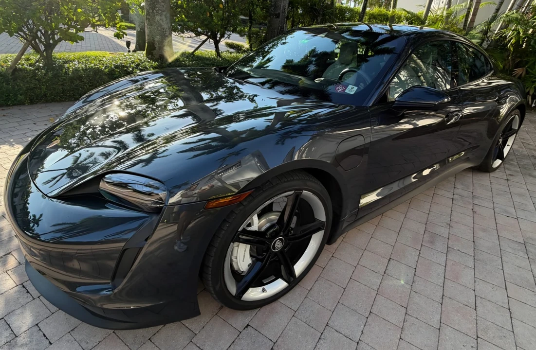 2022 Porsche Taycan - Image 4 of 23