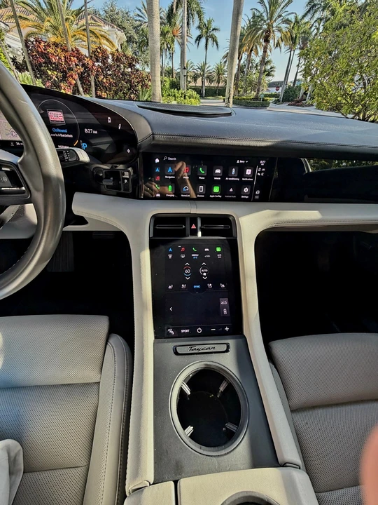 2022 Porsche Taycan - Image 14 of 23