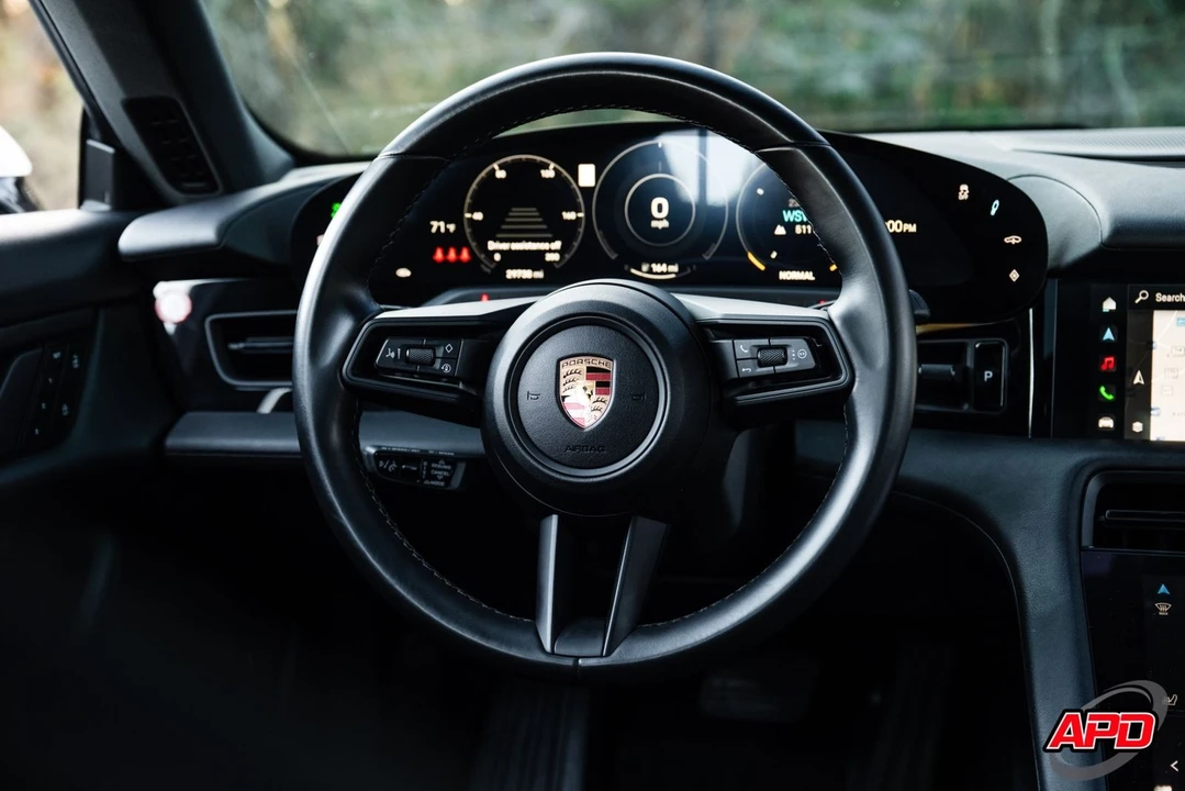 2022 Porsche Taycan - Image 9 of 12