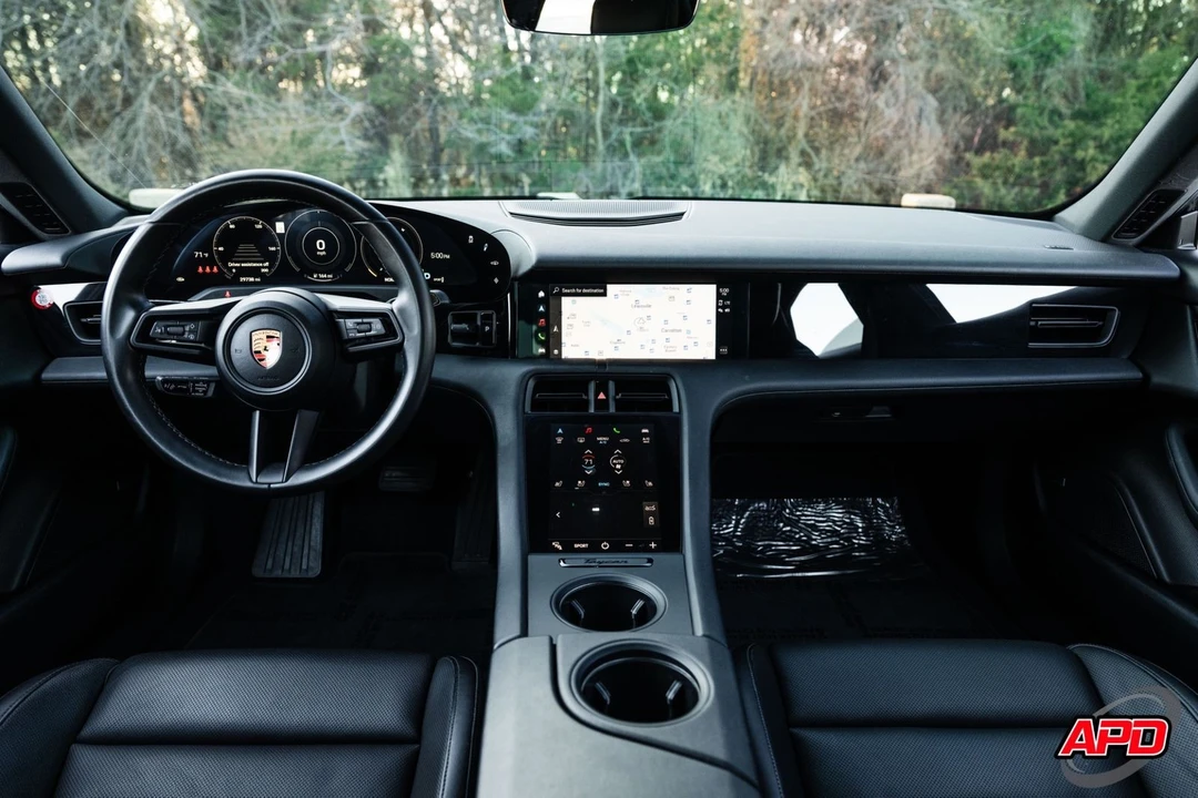 2022 Porsche Taycan - Image 6 of 12