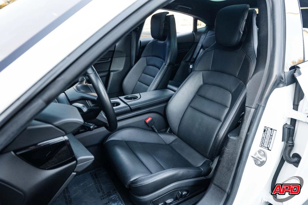 2022 Porsche Taycan - Image 5 of 12
