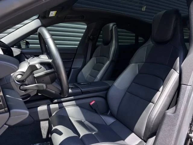 2022 Porsche Taycan - Image 5 of 5
