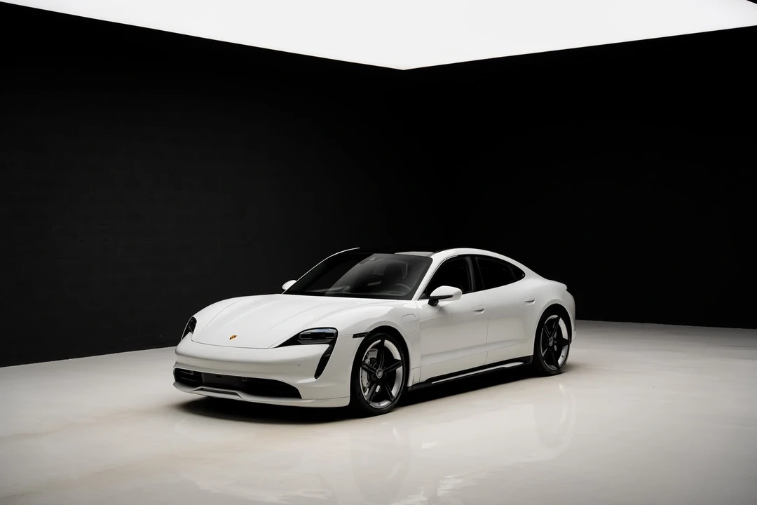 2022 Porsche Taycan - Image 4 of 21