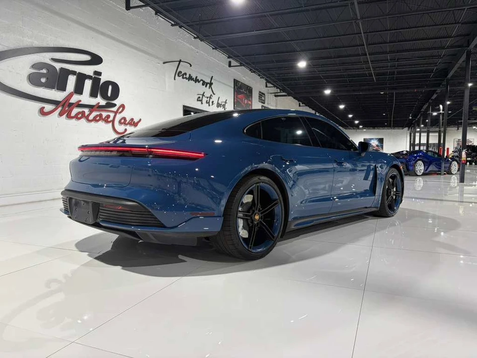 2022 Porsche Taycan - Image 7 of 12