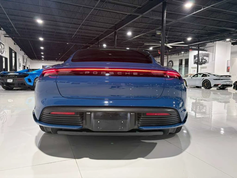 2022 Porsche Taycan - Image 6 of 12
