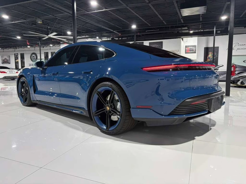 2022 Porsche Taycan - Image 5 of 12