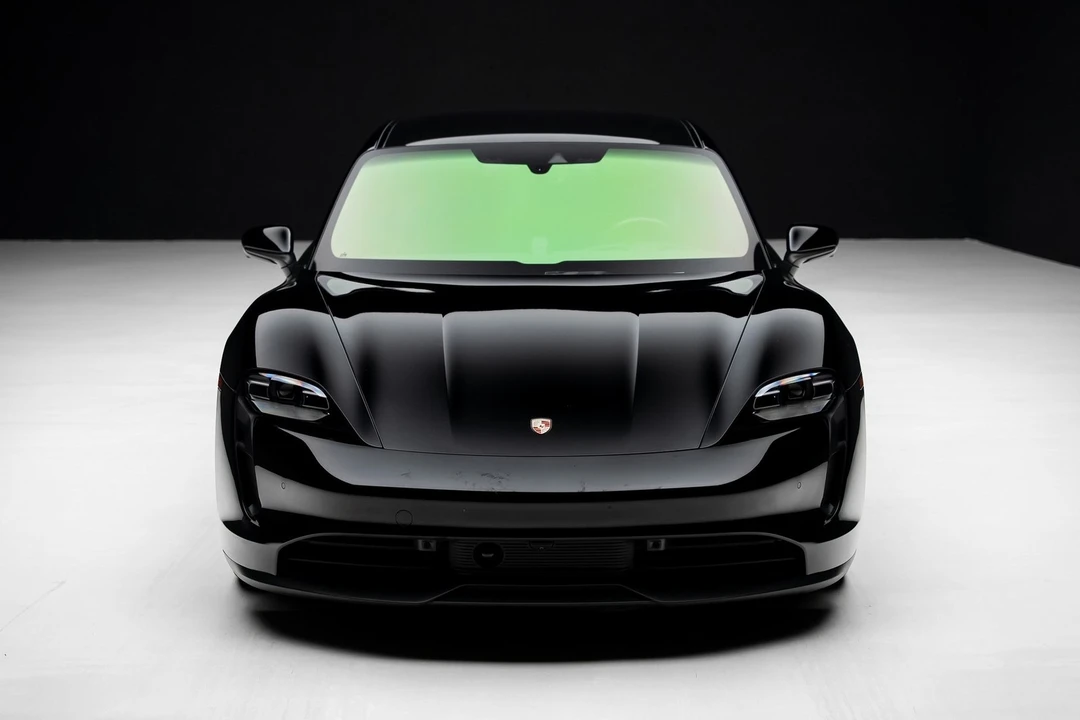 2022 Porsche Taycan - Image 5 of 12