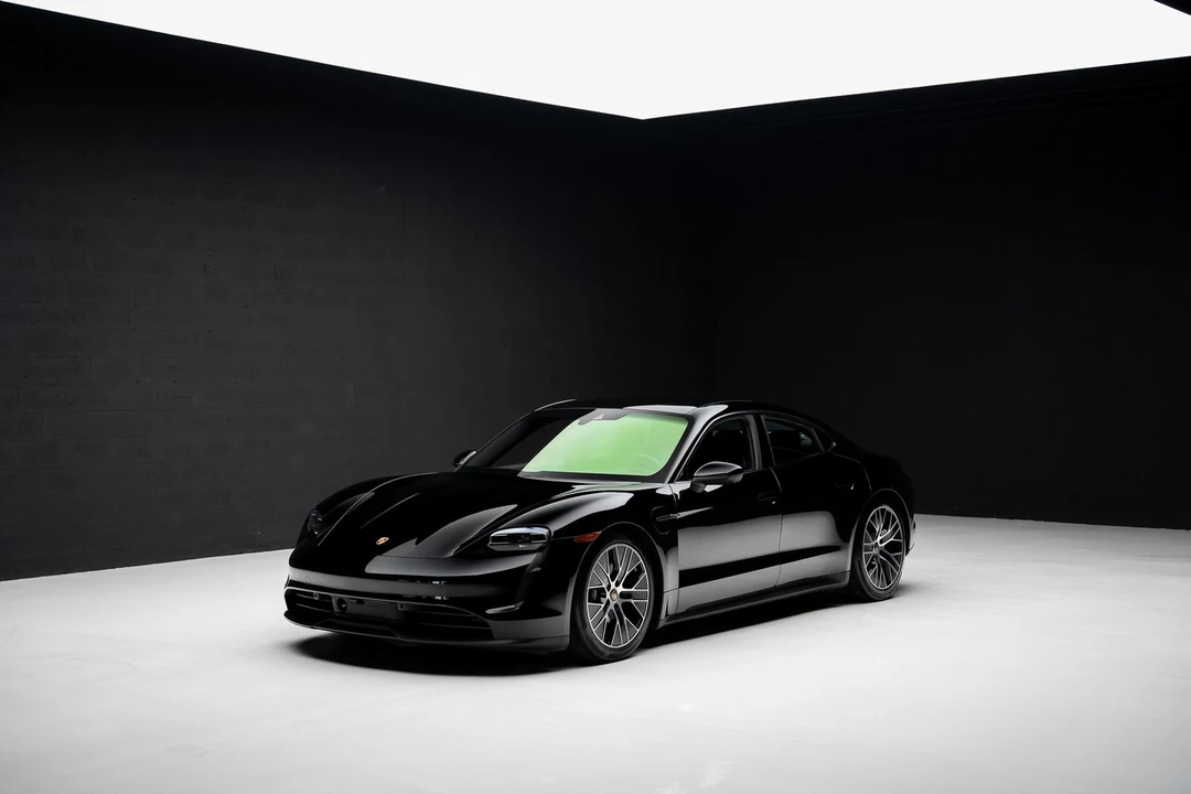 2022 Porsche Taycan - Image 4 of 12