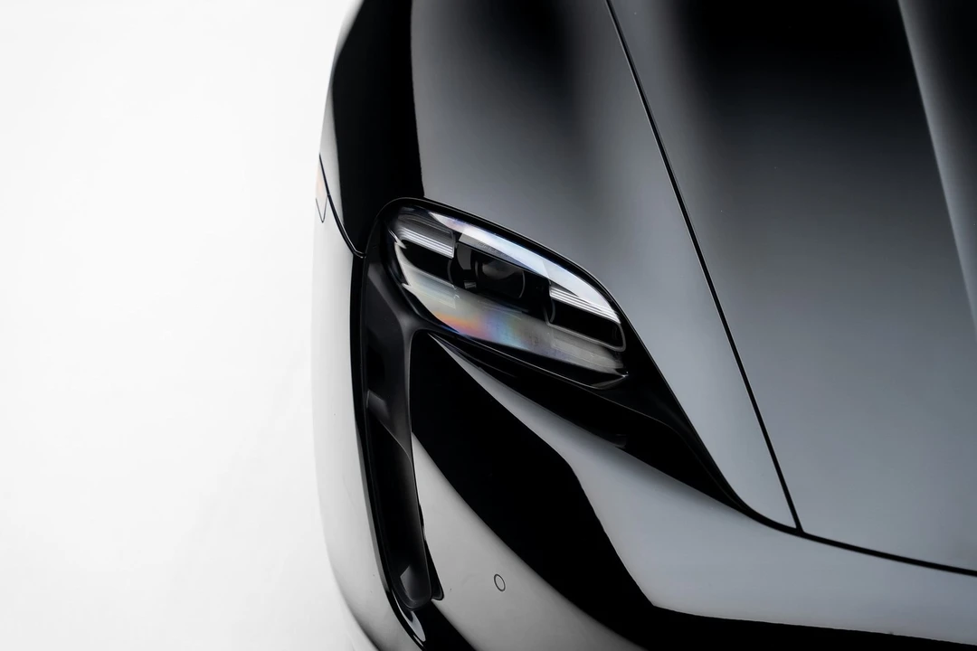 2022 Porsche Taycan - Image 11 of 12
