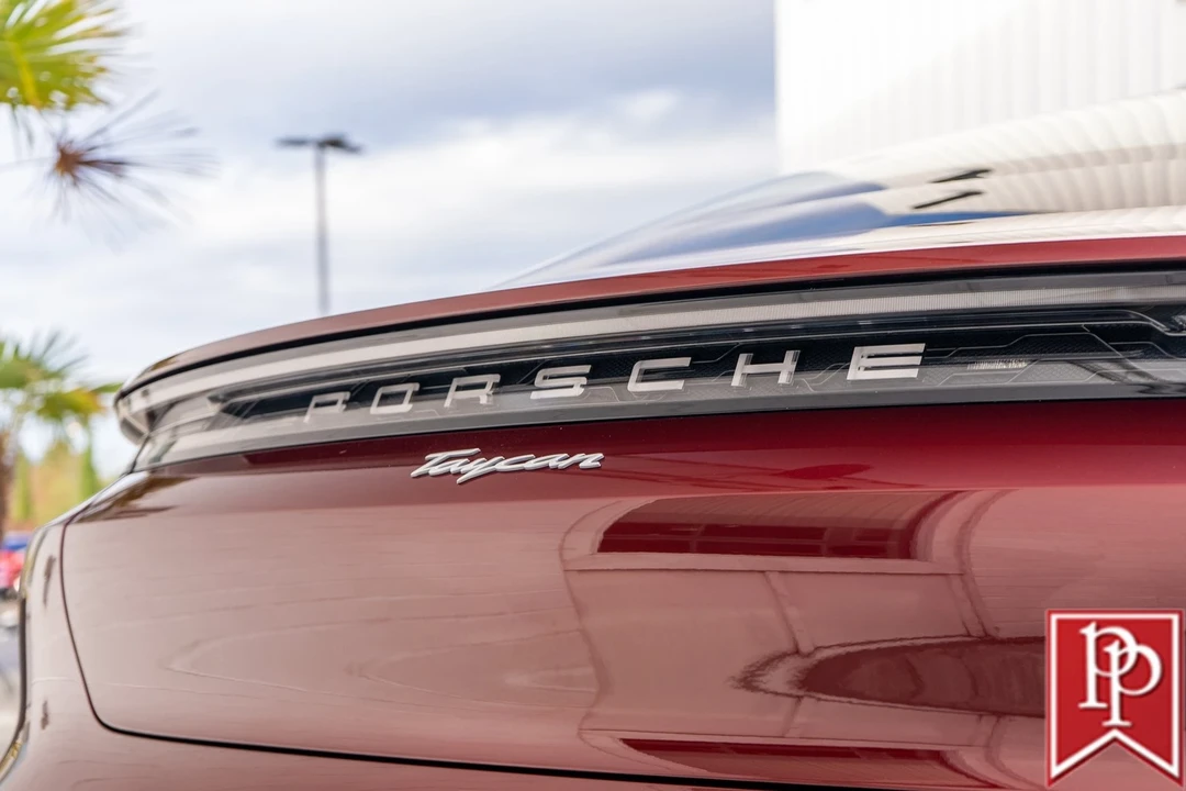 2022 Porsche Taycan - Image 7 of 21