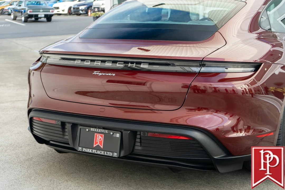 2022 Porsche Taycan - Image 5 of 21