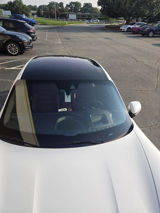 2022 Porsche Taycan - Image 16 of 31