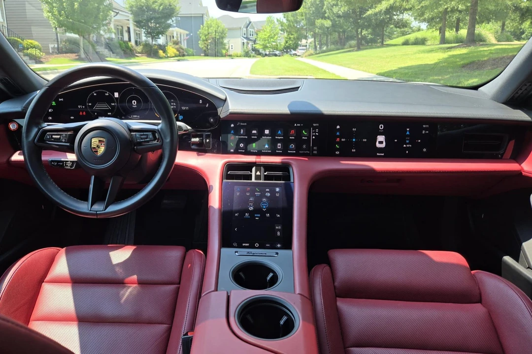 2022 Porsche Taycan - Image 31 of 31