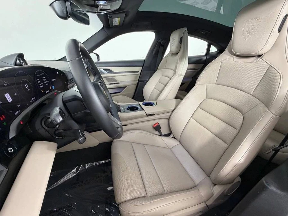 2022 Porsche Taycan - Image 5 of 5