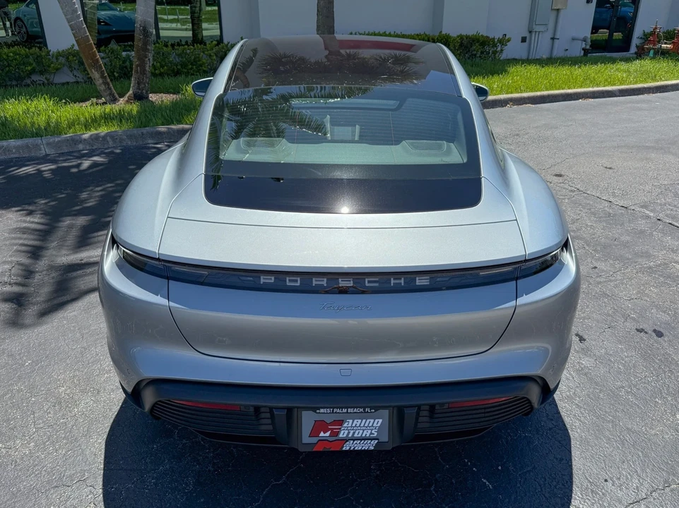 2022 Porsche Taycan - Image 20 of 21