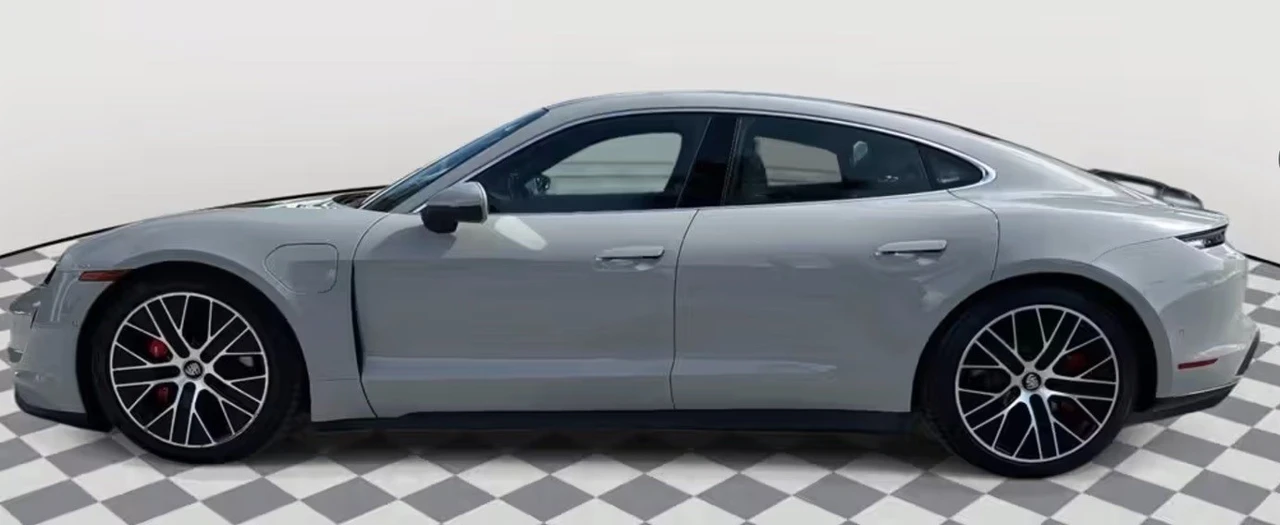 2022 Porsche Taycan - Image 5 of 15