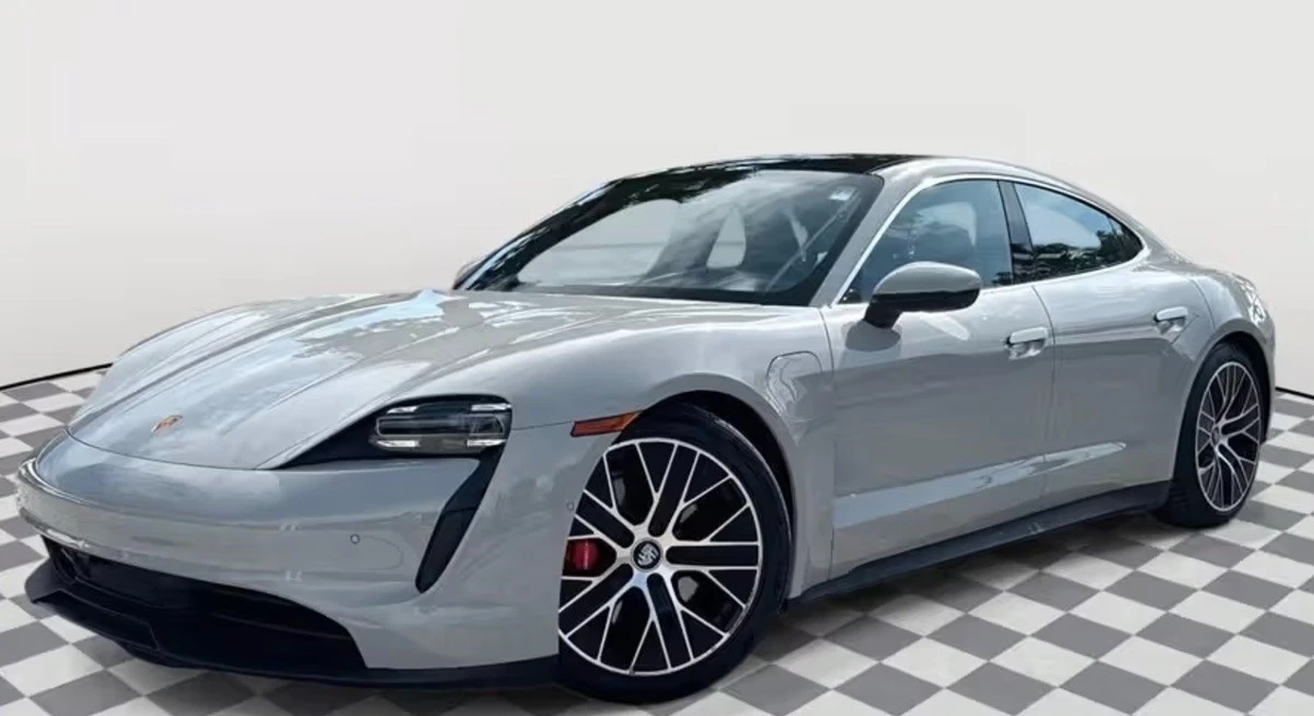 2022 Porsche Taycan - Image 4 of 15