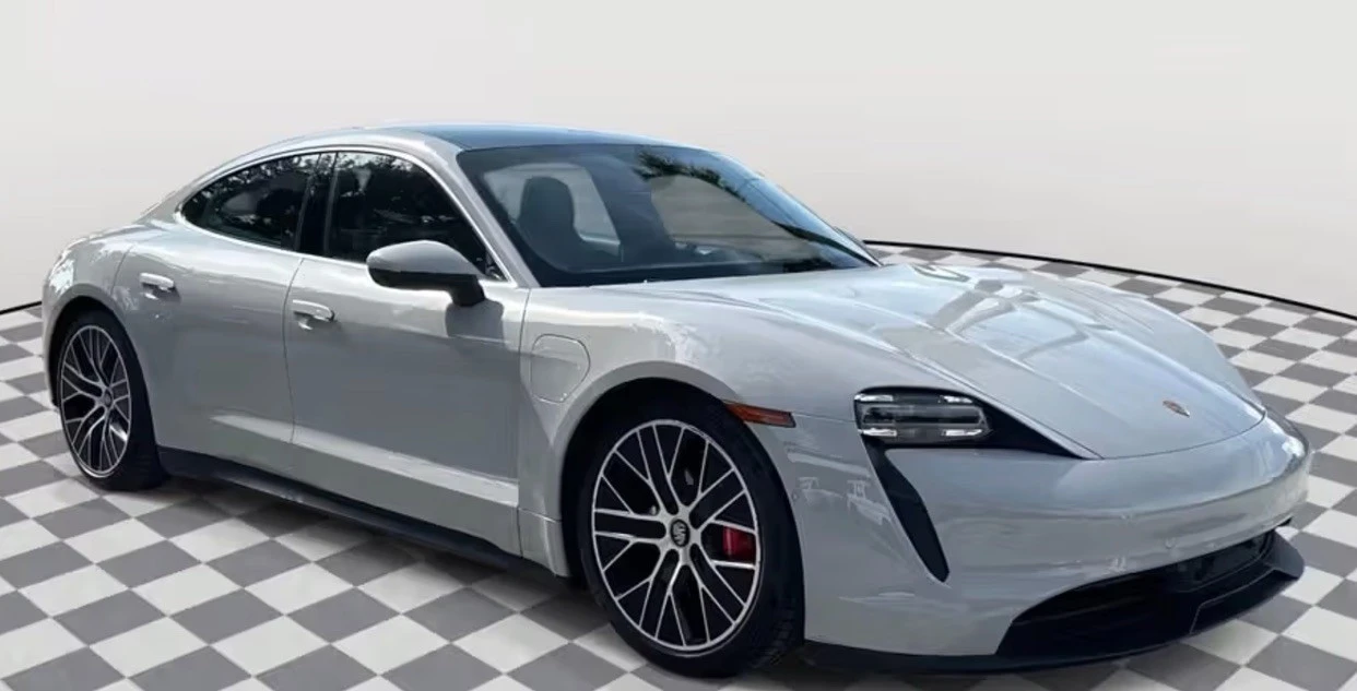 2022 Porsche Taycan - Image 8 of 15