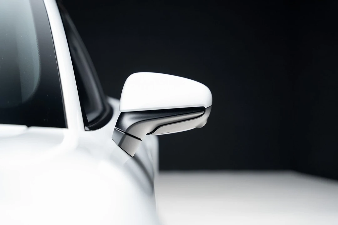 2022 Porsche Taycan - Image 14 of 21